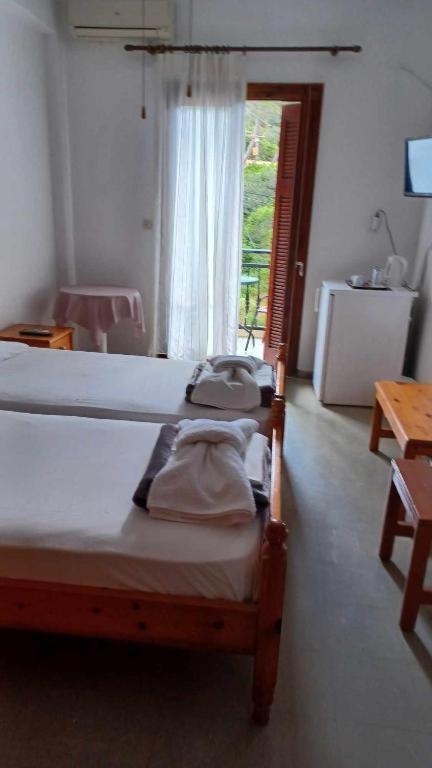 Hotel Rena Ágios Kírykos 외부 사진